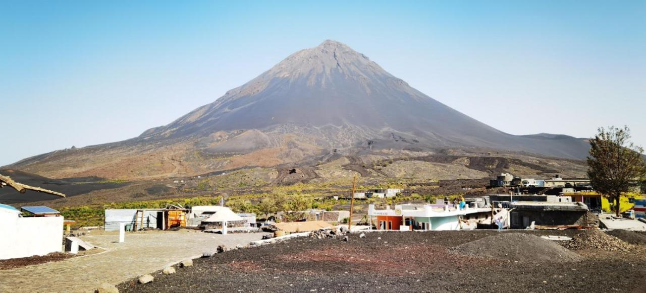 Portela Ciza E Rose Bed & Breakfast エクステリア 写真